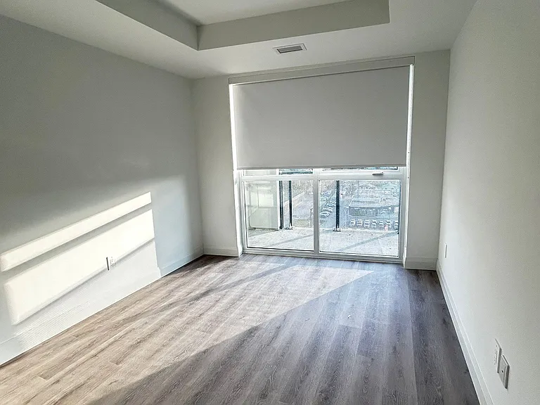 1333 Weber St E #905 — Photo 13