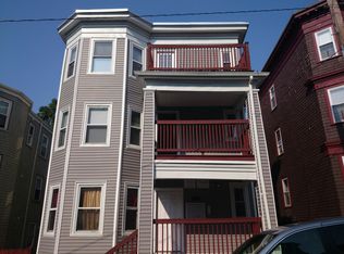 18 Rowell St, Dorchester, MA 02125