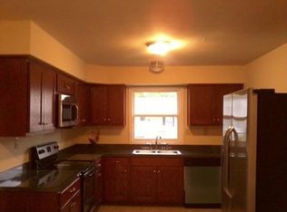 1006 Annette St, Chesapeake, VA 23324