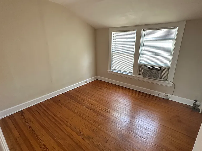 2863 E Derbyshire Rd #3 — Photo 17