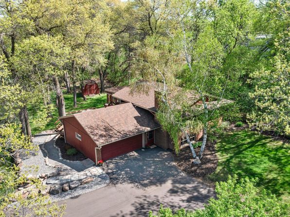12815 Meadowvale Rd NW, Elk River, MN 55330