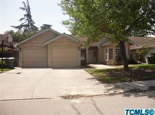 2121 E Kaweah Ct, Visalia, CA 93292