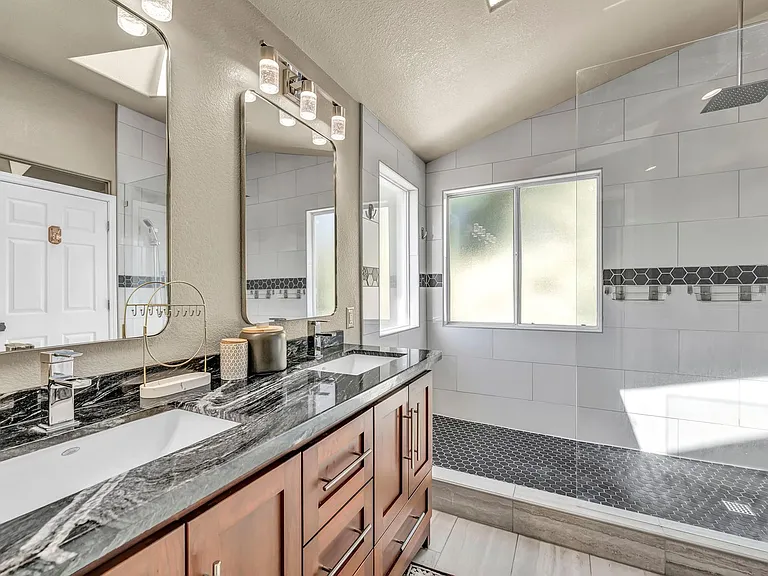 5045 Pradera St — Photo 36