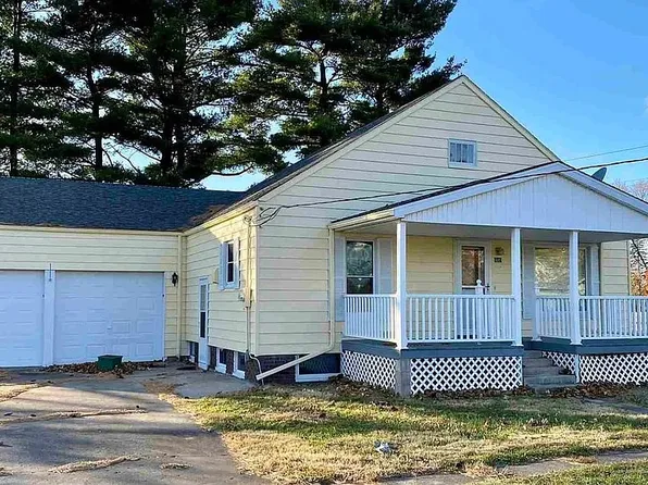 605 W Jefferson St, Blandinsville, IL 61420