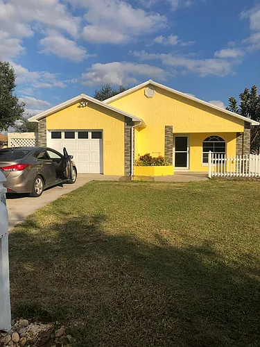 112 Cherokee Dr Photo 1