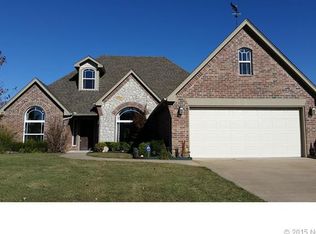 21825 Summerset Ct, Claremore, OK 74019