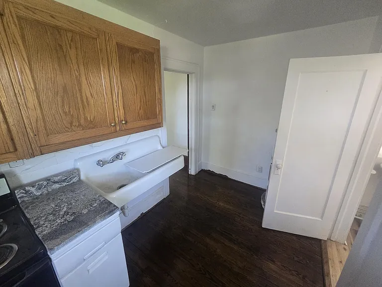 2807 Oakland Blvd NW #4 — Photo 5