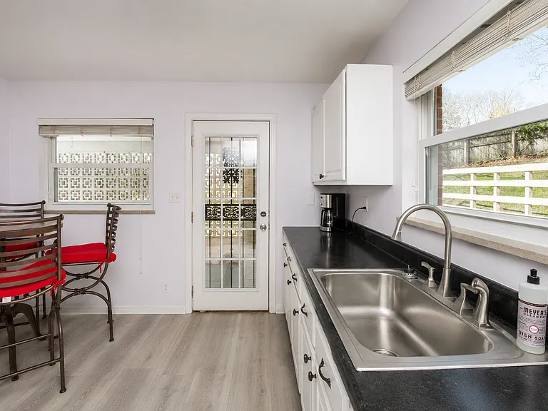 3253 Buffat Mill Rd — Photo 10