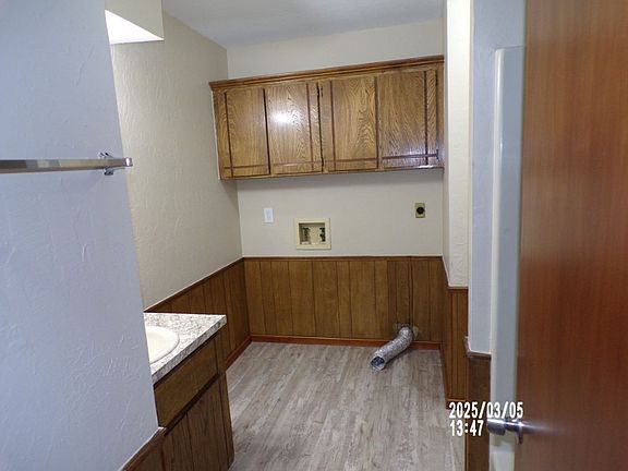 4th image of 4008 NW Ozmun Ave Unit A