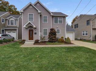 37 Jefferson Ave, Pompton Lakes, NJ 07442