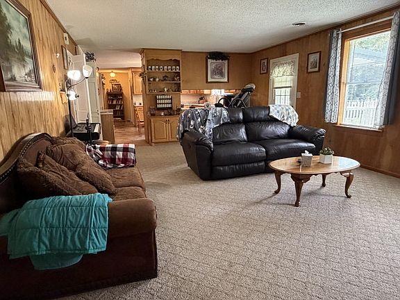 5th image of 232 Cane Creek Rd