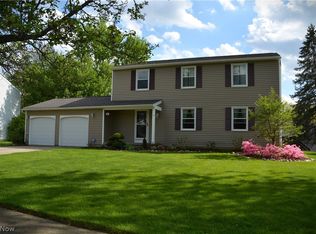 436 Honeysuckle Ln, Wadsworth, OH 44281