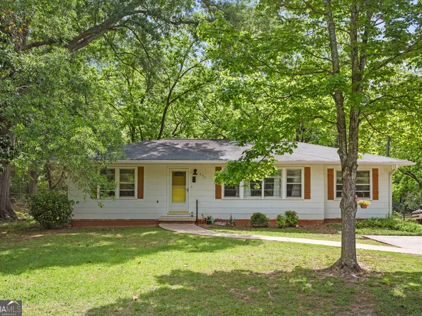 932 N Forest Ave, Hartwell, GA 30643