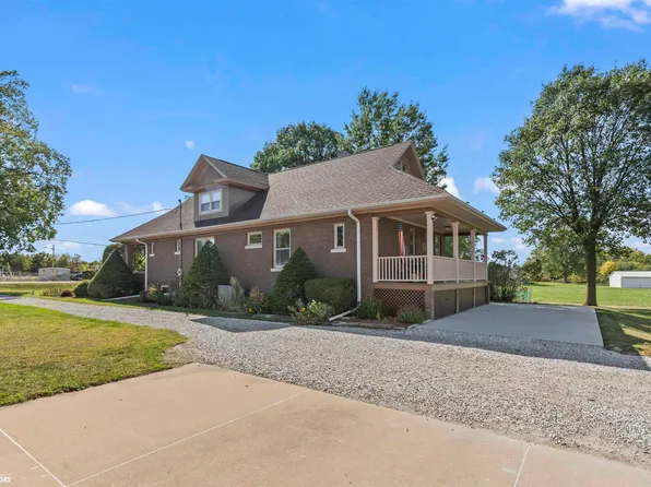 5197 Summer St, Burlington, IA 52601