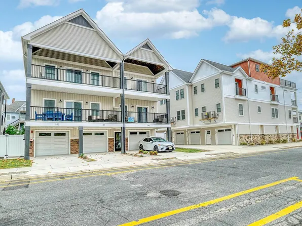 143 E Pine Ave, Wildwood, NJ 08260