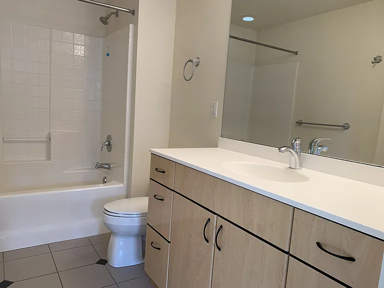 Downtown Mercer Island designed by Roger Newell — Photo 65