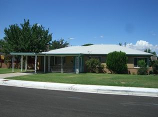 2627 General Bradley St NE, Albuquerque, NM 87112