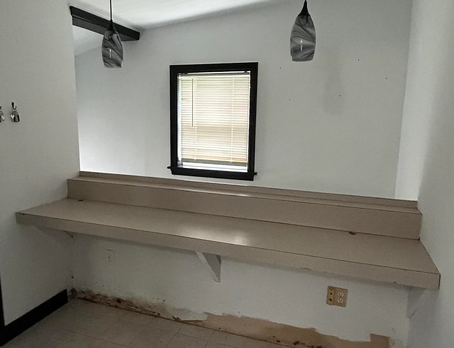 2 bed, 1500 sqft, $1,500 — Photo 4