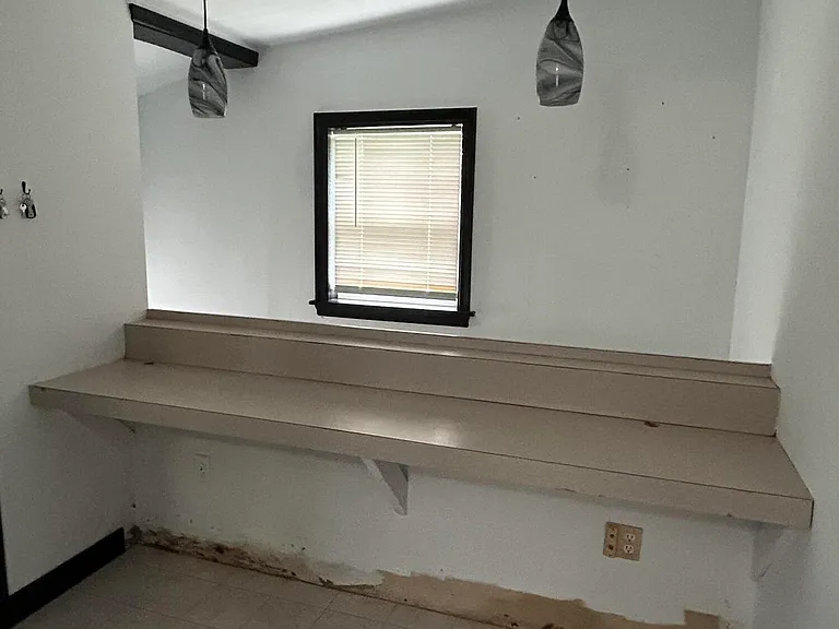 143 Forest Hill Rd — Photo 4