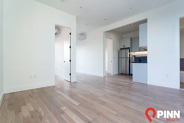 Rented by Pinn Realty | media 39