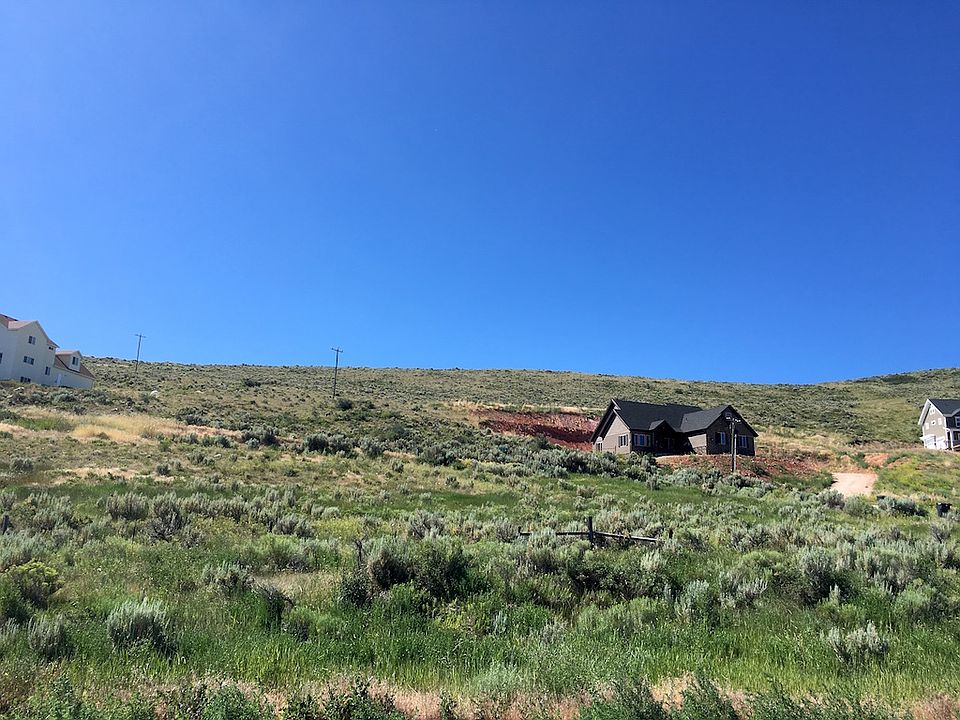 1st image of 735 W Coyote