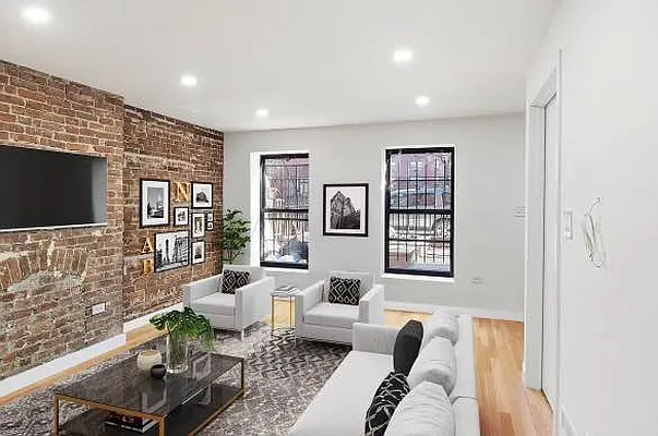 Rented by Reavis | media 2