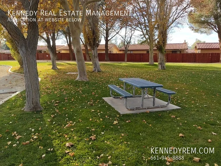 14212 Avon Dr — Photo 24