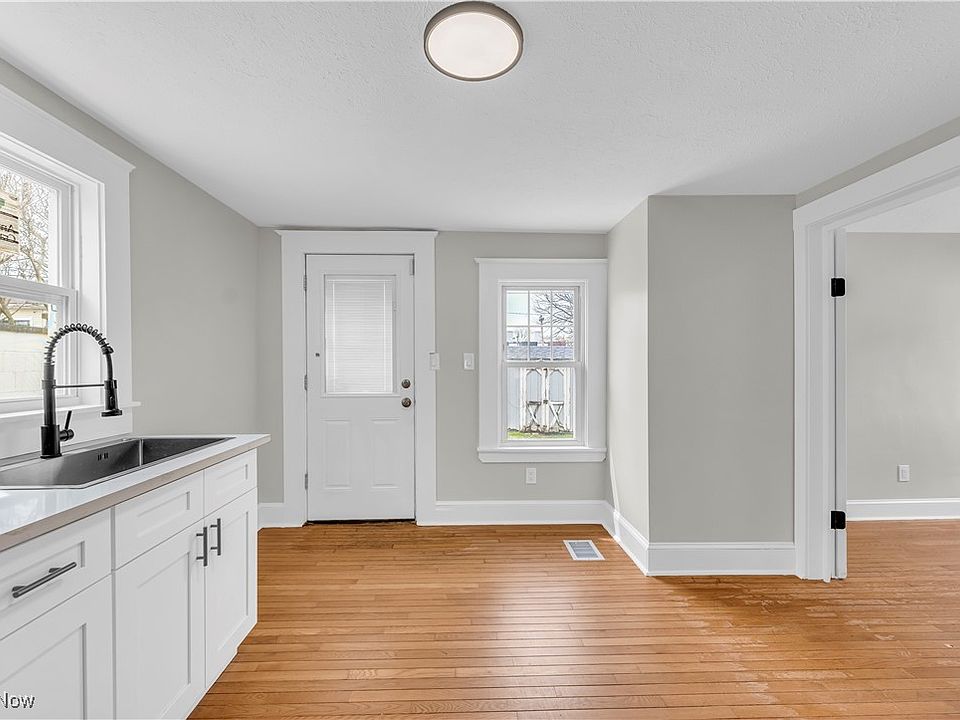 1244 W 69th St, Cleveland, OH 44102 | Zillow