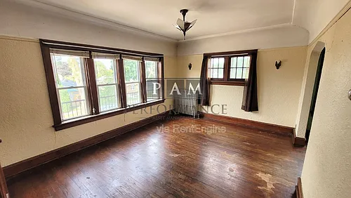 3927 E Layton Ave #6 Photo 1