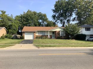 2616 Parlin Dr, Grove City, OH 43123