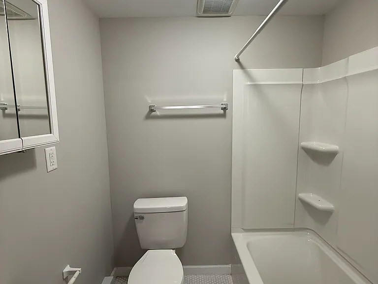 1175 Chapel St #2OO — Photo 9