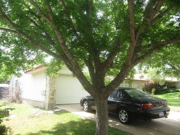 3rd image of 12202 Eagle Rock Cv