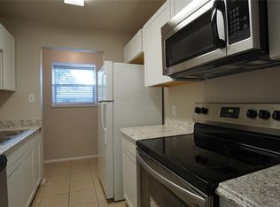 2501 Lido Ln, Arlington, TX 76015