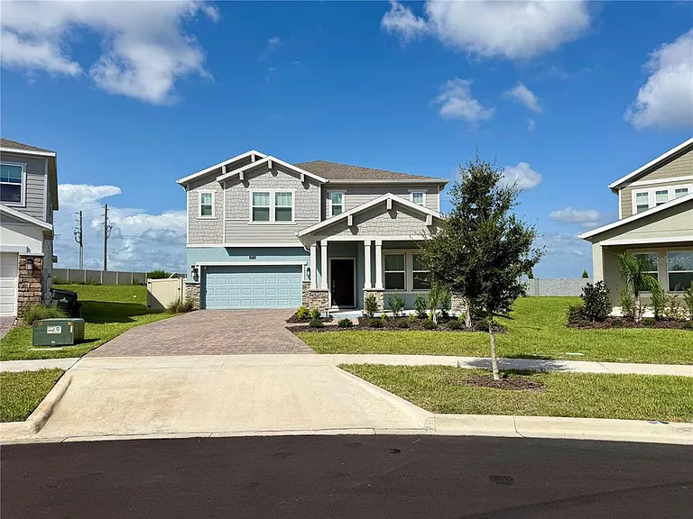 2970 Armstrong Ave — Photo 63