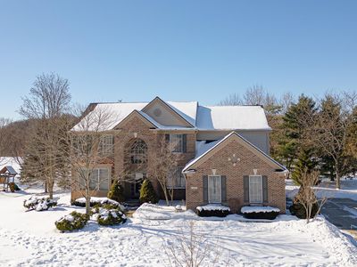 1546 Covington Woods Ln, Lake Orion, MI, 48360