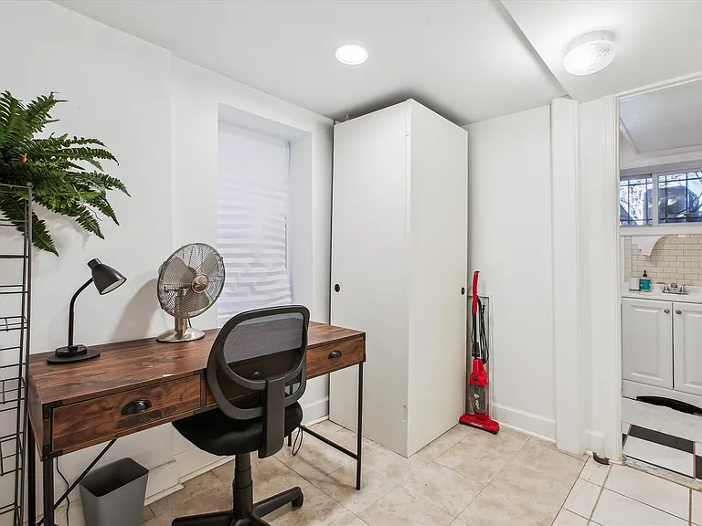 1027 Euclid St NW #BASEMENT — Photo 10