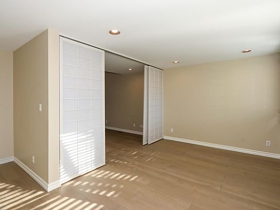 4th image of 2666 E Parleys Way
