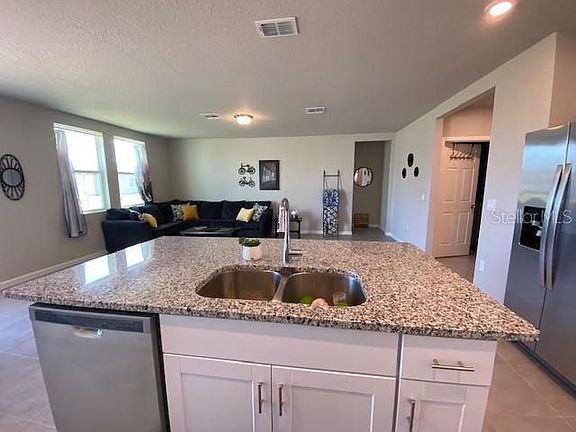 4th image of 1203 Zambrana Ct