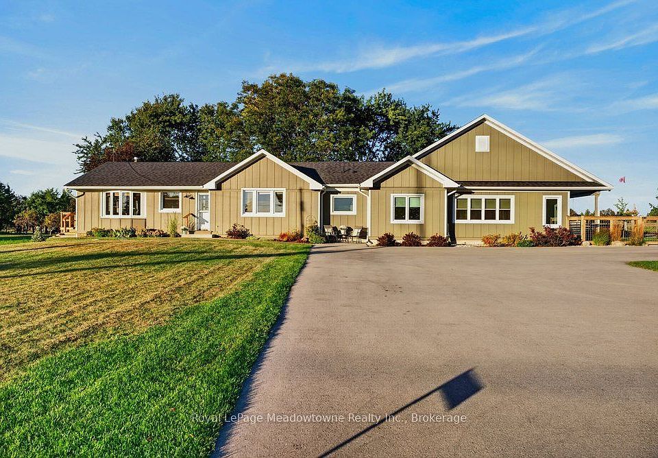 1st image of 4379 Henderson Rd