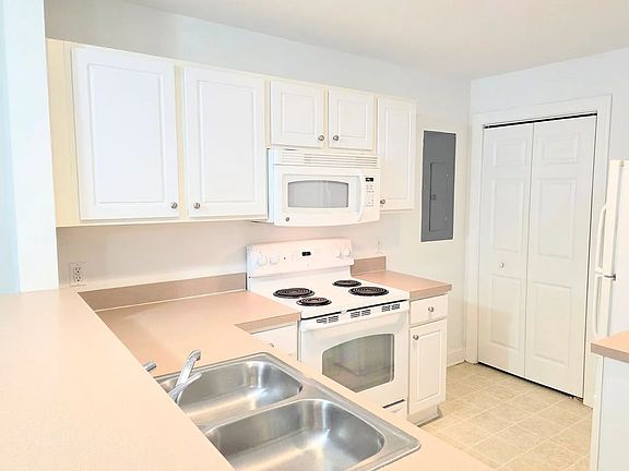 2nd image of 19 Cassandra Ln #78-B