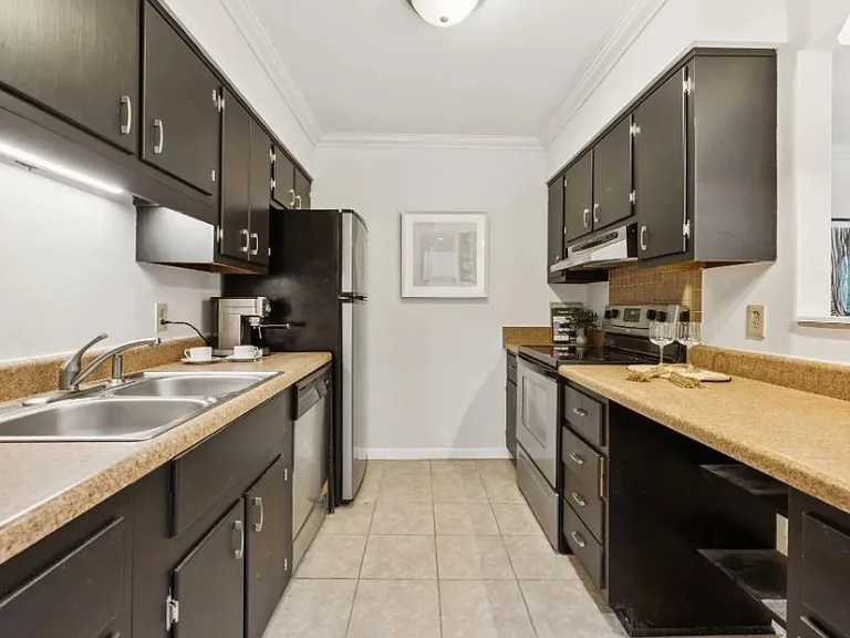1302 Dr Martin Luther King Jr Blvd #36 — Photo 2