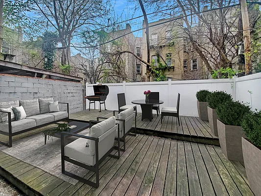 Rented by Oxford Property Group | media 1