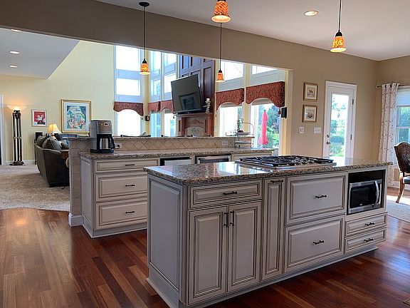 5th image of 9130 Beech Meadow Ct