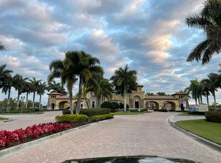 20107 Passagio Dr, Venice, FL 34293