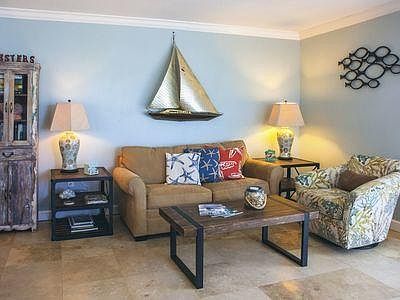 2nd image of 95 Coco Plum Dr APT 3A