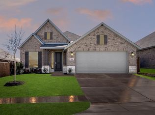 904 Eloise Ln, Cleburne, TX 76033