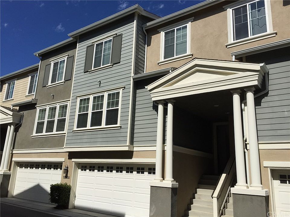 1st image of 1800 Oak St Unit 508