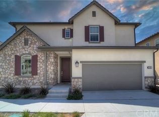1020 Portola Oaks Dr, Lake Forest, CA 92610