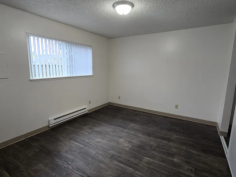 Tristin Square Apartments — Photo 11