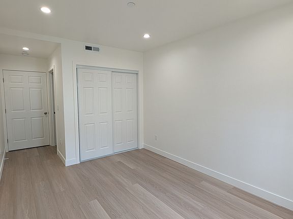 4th image of 380A 92nd St #1
